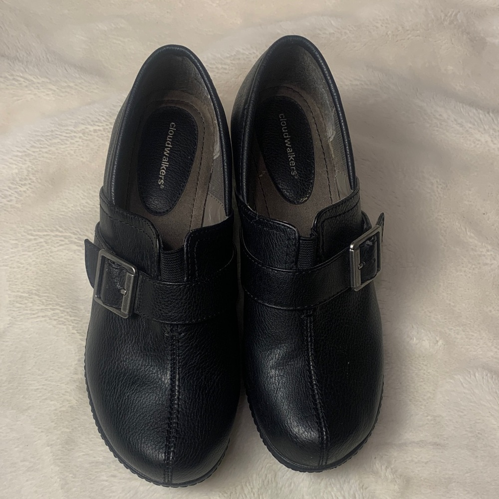 Cloudwalkers Women’s Black Casual Loafer with Belt